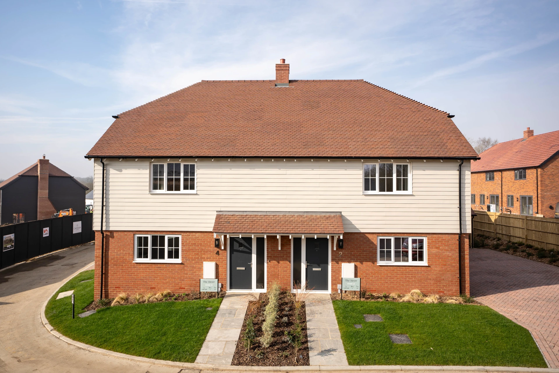 Brook-Place-The-Hevers-front-on