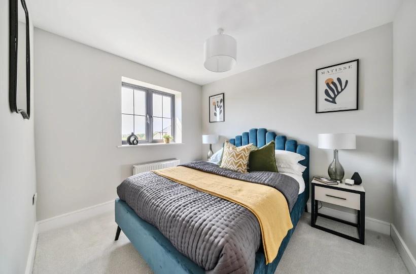 The-Ightham-Brook-Place-Bed2