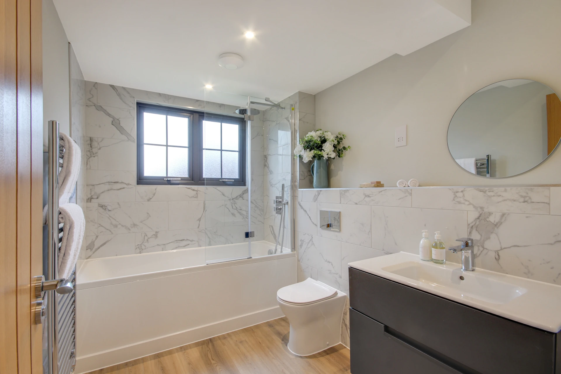 Brook-Place-Cleves-House-Gallery-19