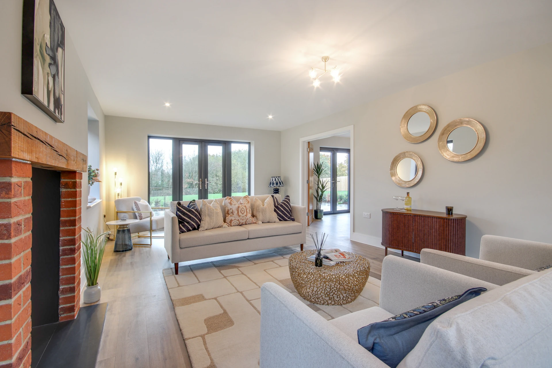 Brook-Place-Cleves-House-Gallery-9